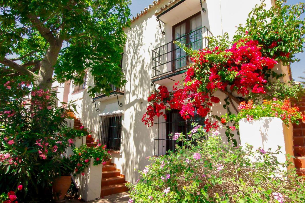 Cortijo De Cortes Estepona Buitenkant foto